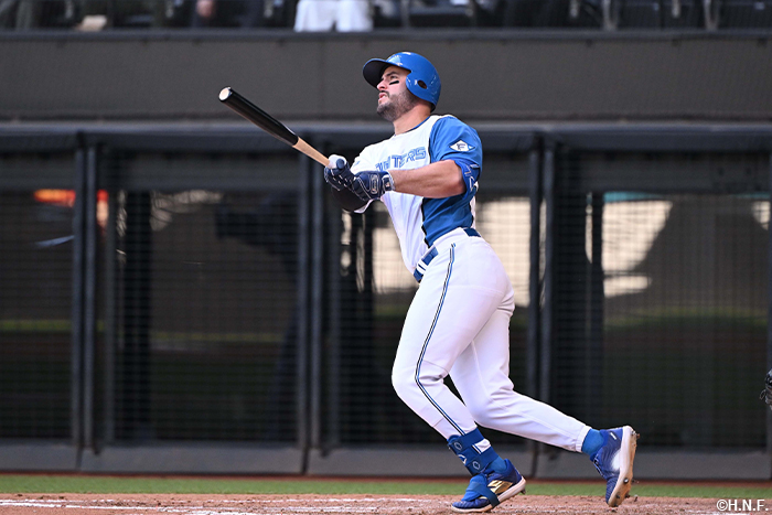 マルティネス選手