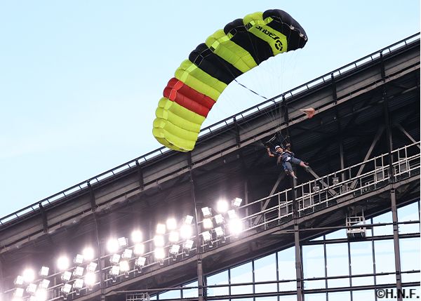 ファイターズOB杉谷拳士さん1