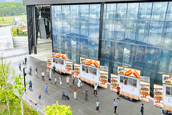 ガラスウォール前