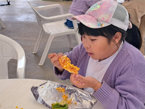 ピザをいただきます!02