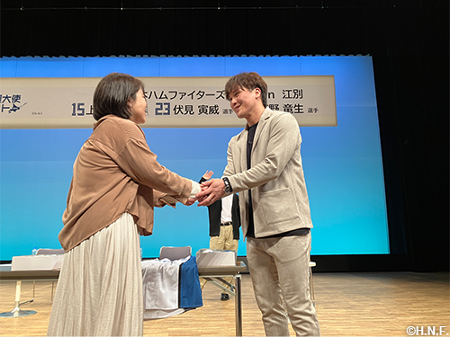 昨年の選手交流会の様子04