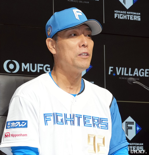 江口孝義投手コーチ