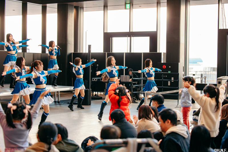 北海道日本ハムファイターズ 2023年オンフィールドシリーズハーフパンツ L オンフィールド ハーフパンツ