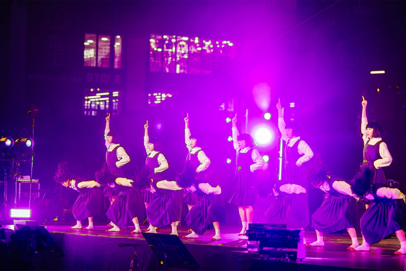 アバンギャルディ01