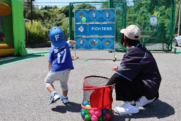 ストラックアウト