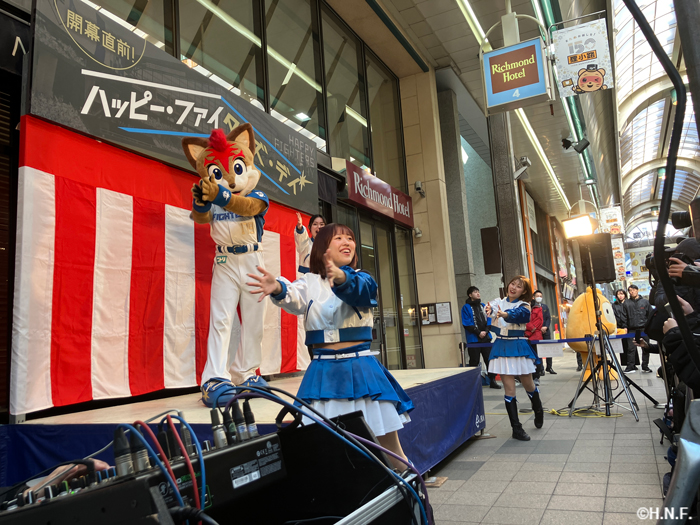 開幕直前!ハッピー・ファイターズ・デイin狸小路 イメージ