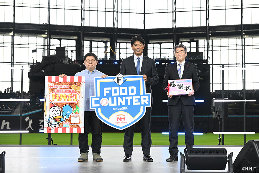 FOOD COUNTER記念撮影