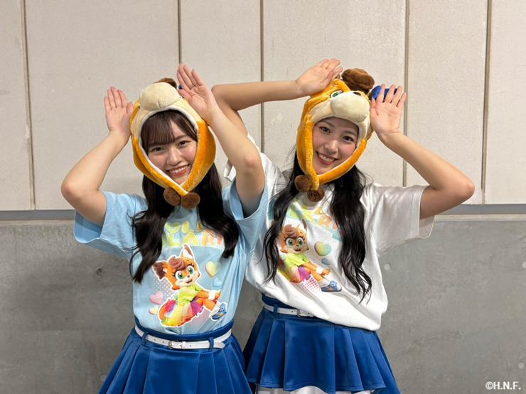 ポリーのおみみポーズ