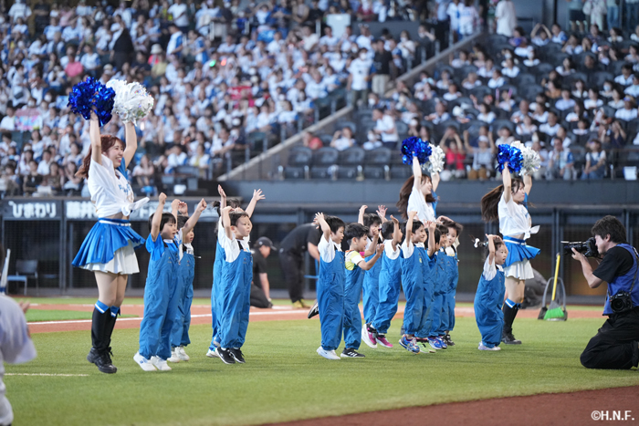 ファイターズガールと一緒に踊ろう！