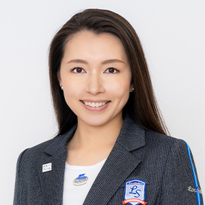 本橋麻里 氏