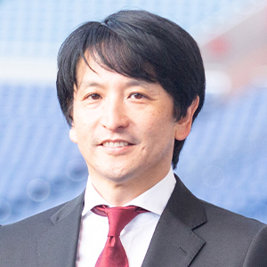 岡田明 氏