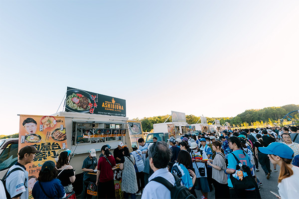 肉屋台祭りの様子