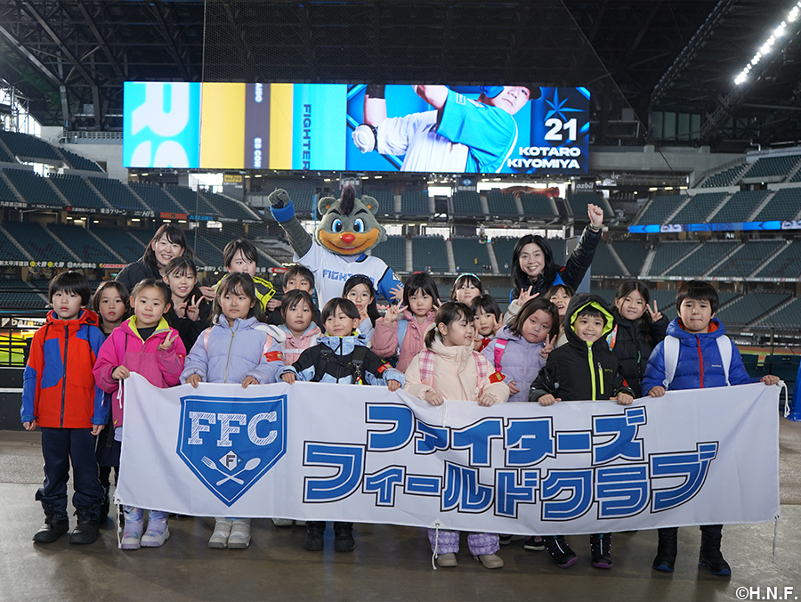 記念撮影・職場訪問01