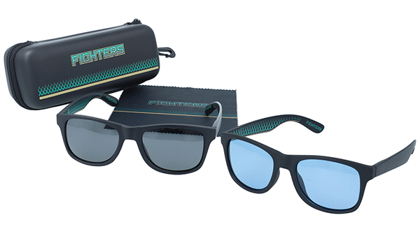 偏光サングラス