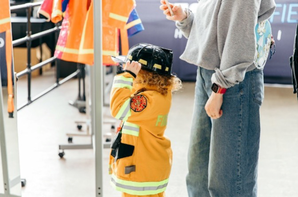 制服着用体験コーナー