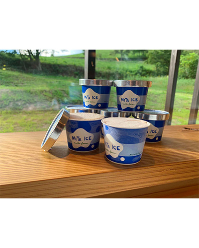 MITAアイス（460円）