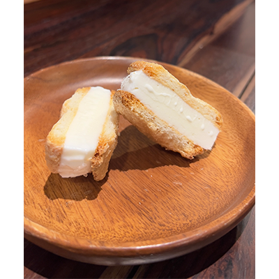 ジェラートサンド（450円）