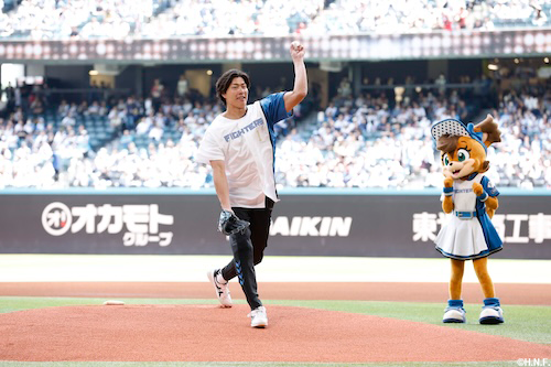 ファーストピッチ