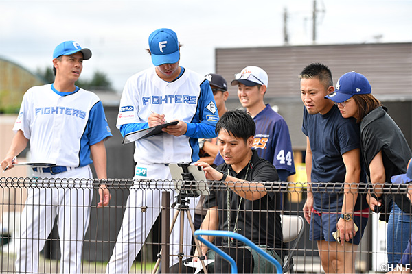 北海道日本ハムファイターズJr.活動の様子