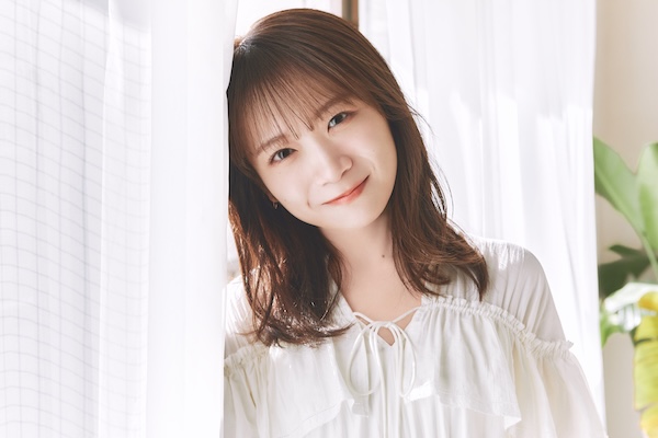 秋元真夏さん
