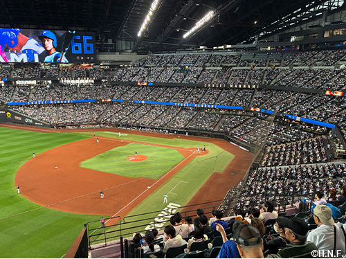 9月19日(土)の試合観戦(五回裏終了後のYMCAダンスをポリーと一緒に)1