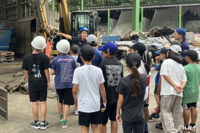 工場見学の様子