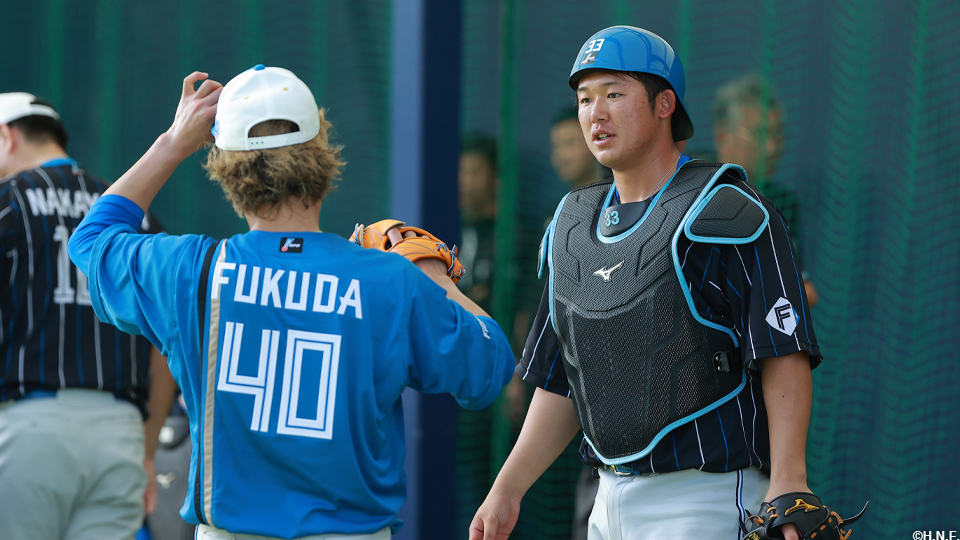 福田俊投手と進藤選手