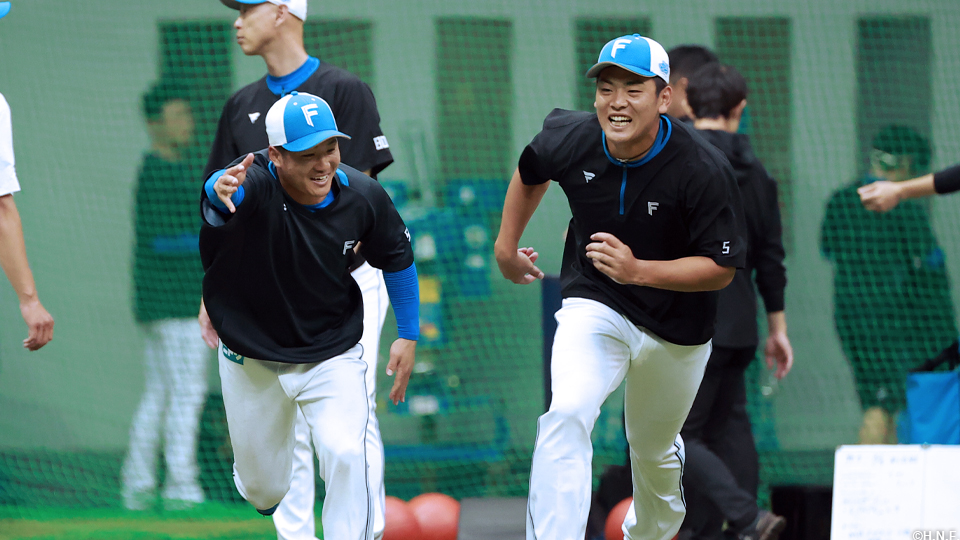 野村選手と奈良間選手