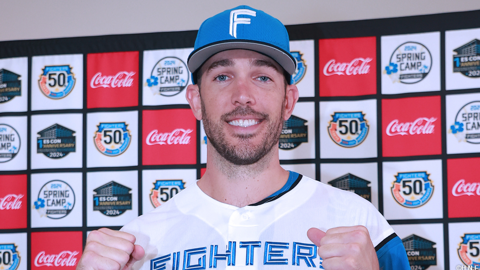 バーヘイゲン投手入団会見03