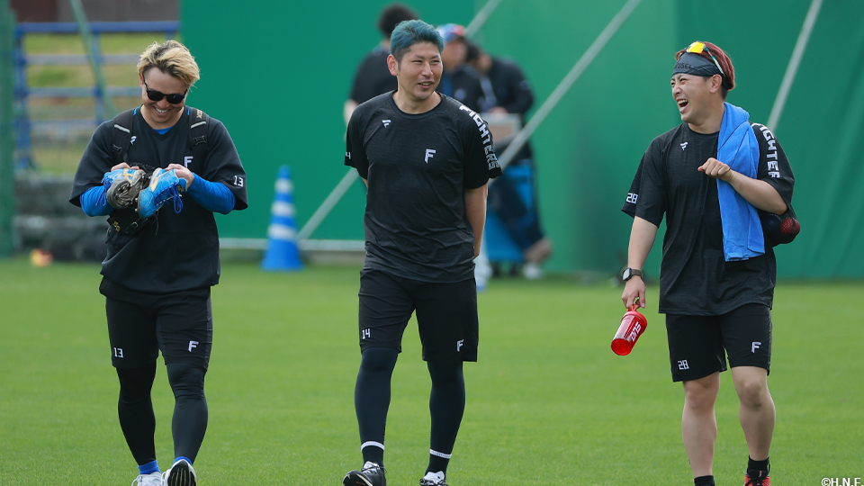 生田目投手、加藤貴投手、河野投手