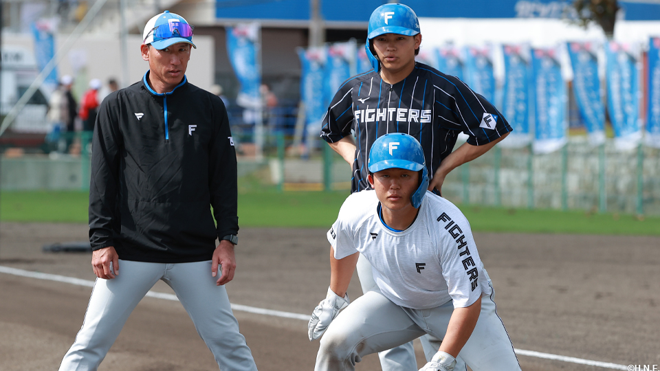 進藤選手、田宮選手と代田コーチ