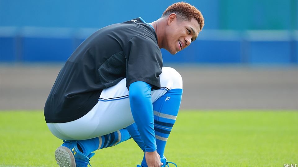 ““万波選手””