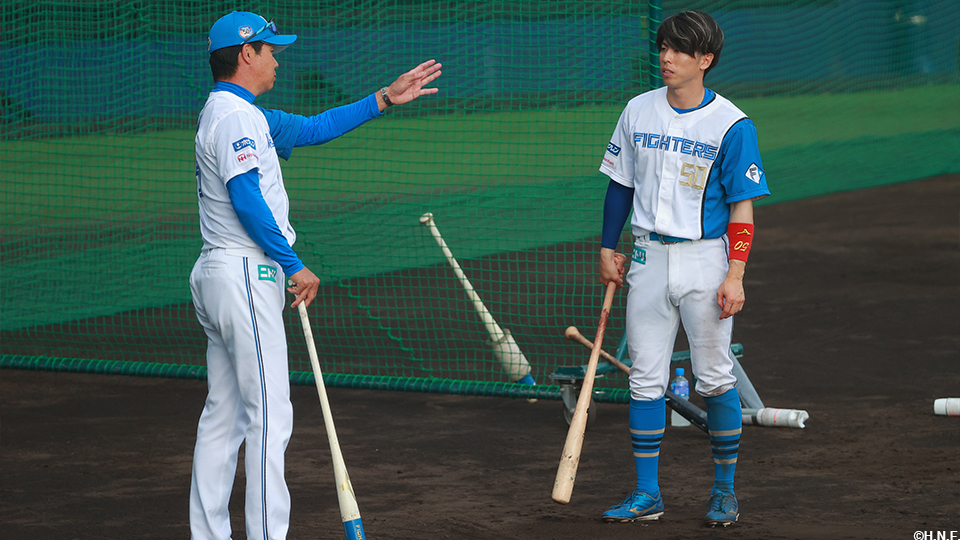 ““五十幡選手と八木コーチ””