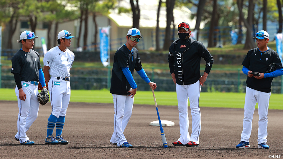 内野陣と首脳陣