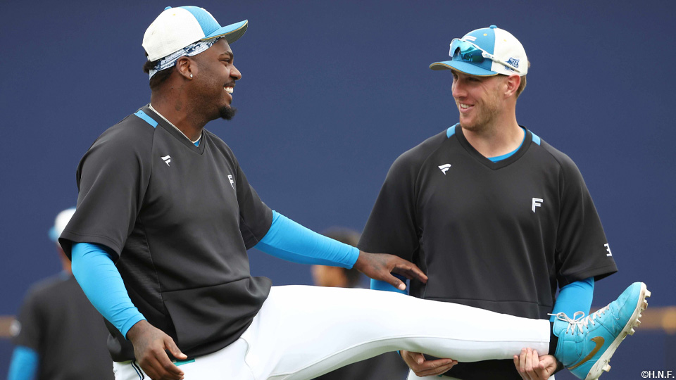 レイエス選手とマーフィー投手