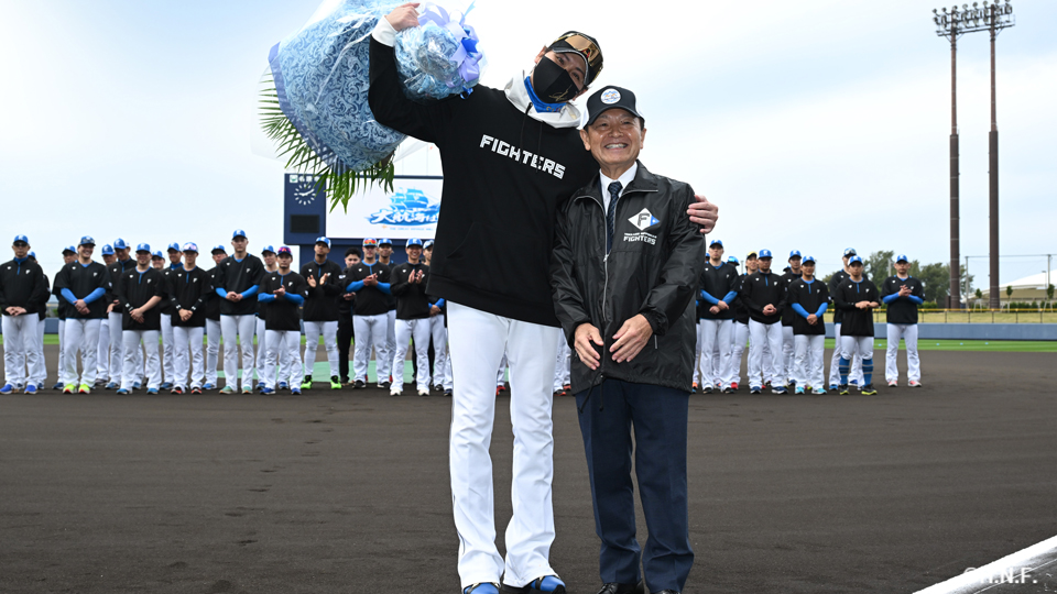 名護キャンプ歓迎セレモニー02