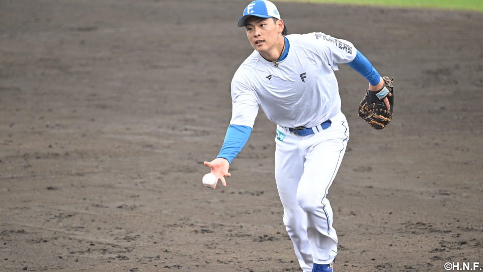 野村選手