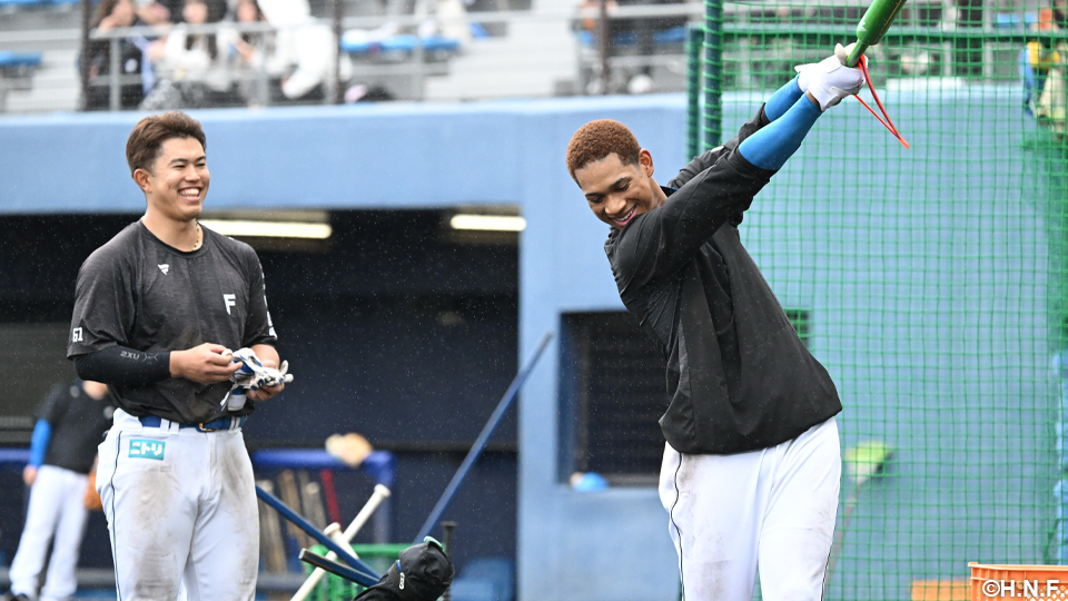 万波選手と今川選手