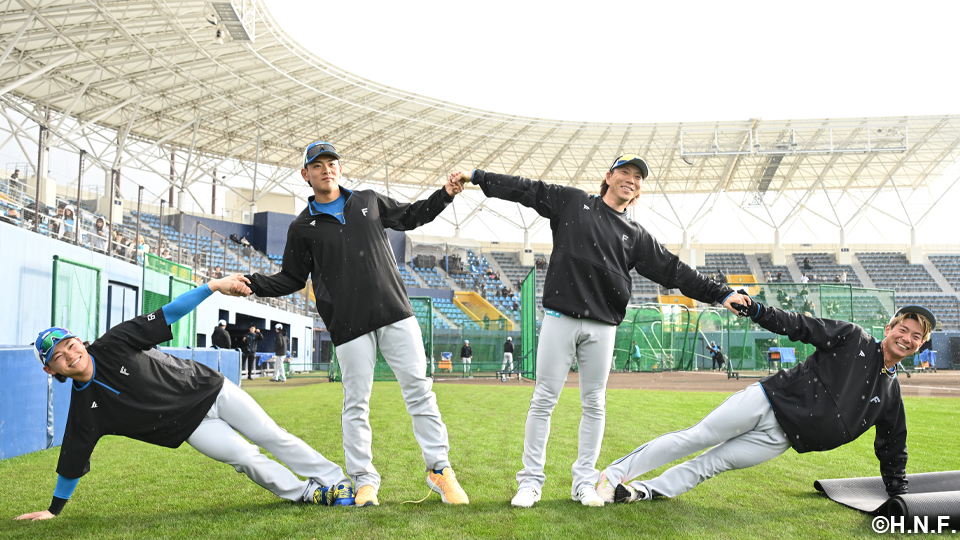 田宮選手、野村選手、宮西投手、松本剛選手