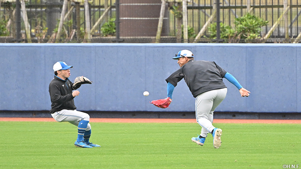 五十幡選手と万波選手