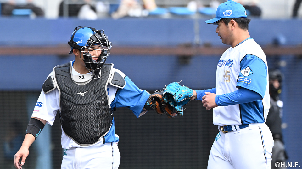 松浦投手と進藤選手