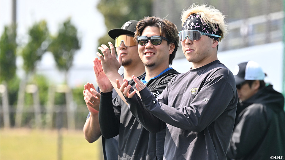 生田目投手、金村投手、伊藤投手