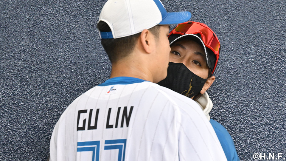 古林投手と新庄監督