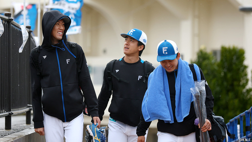 福島投手、北山投手、水野選手