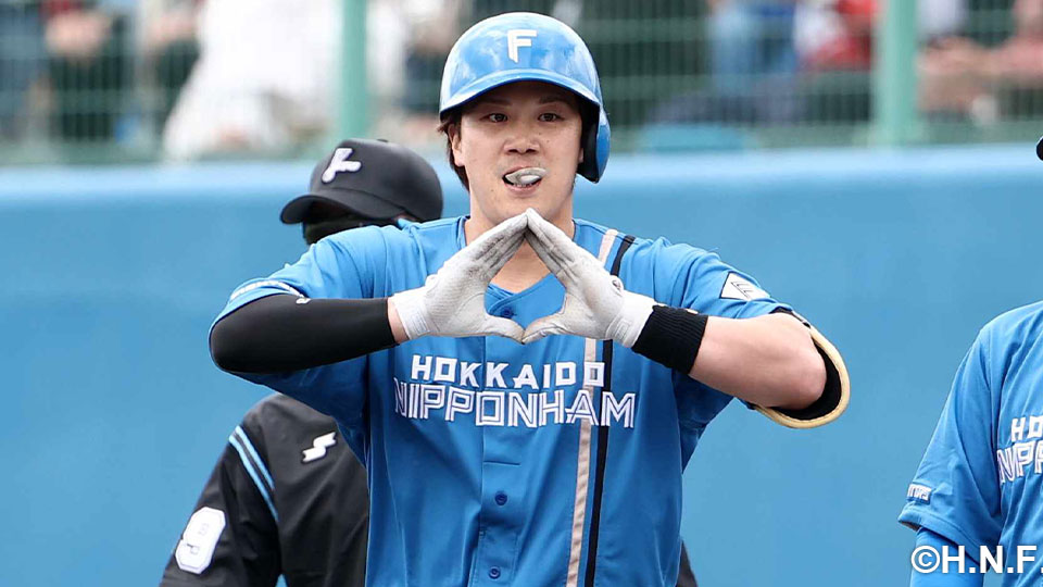 伏見選手02” width=