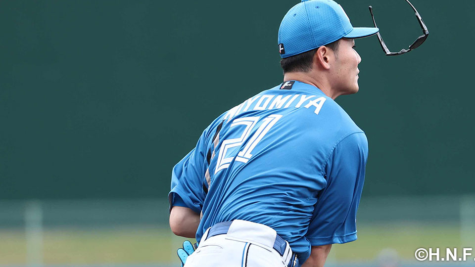 清宮選手01” width=