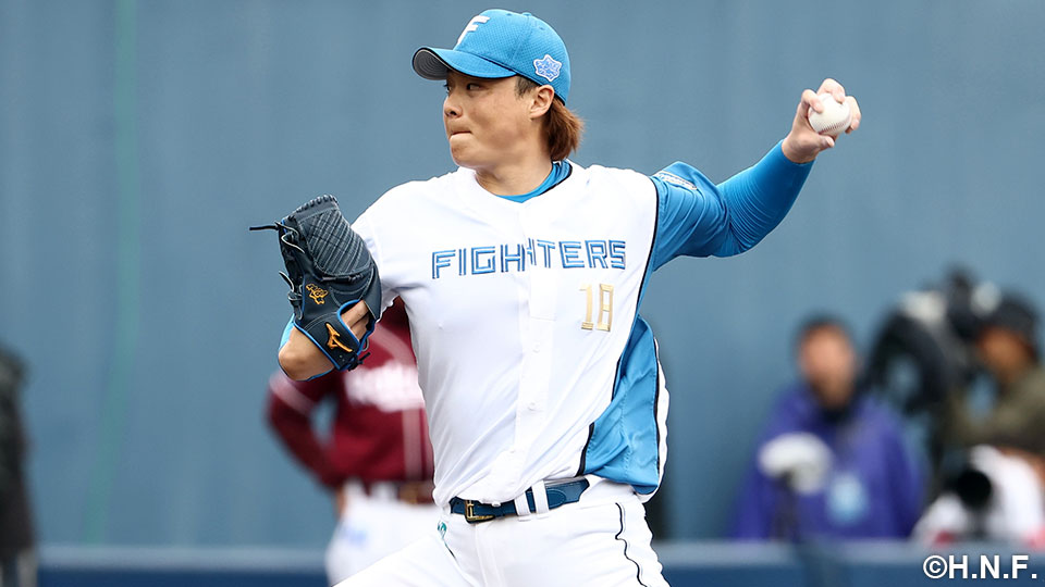 “山﨑福投手01”