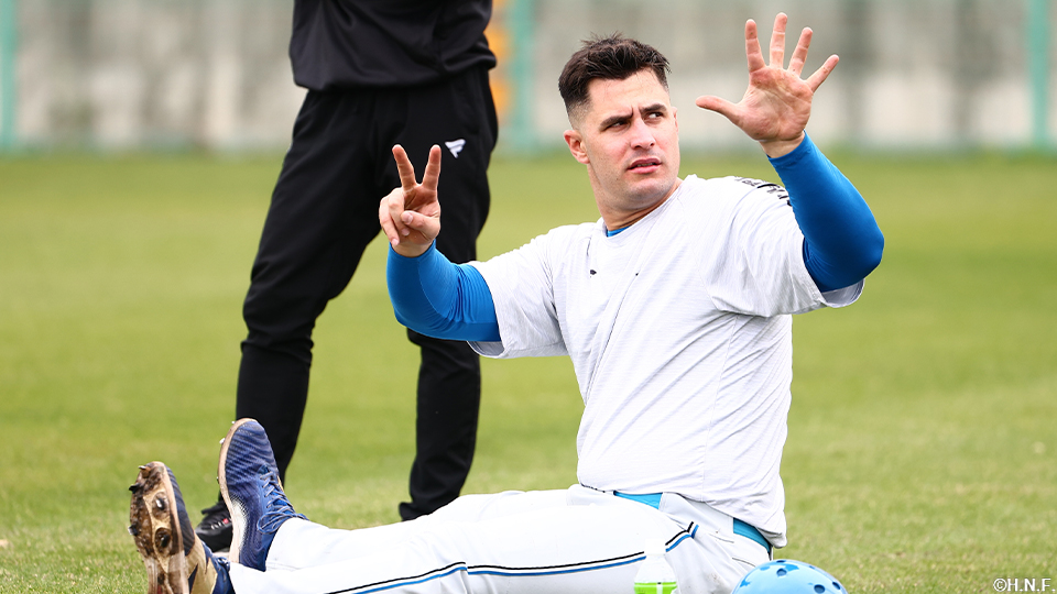 マルティネス選手