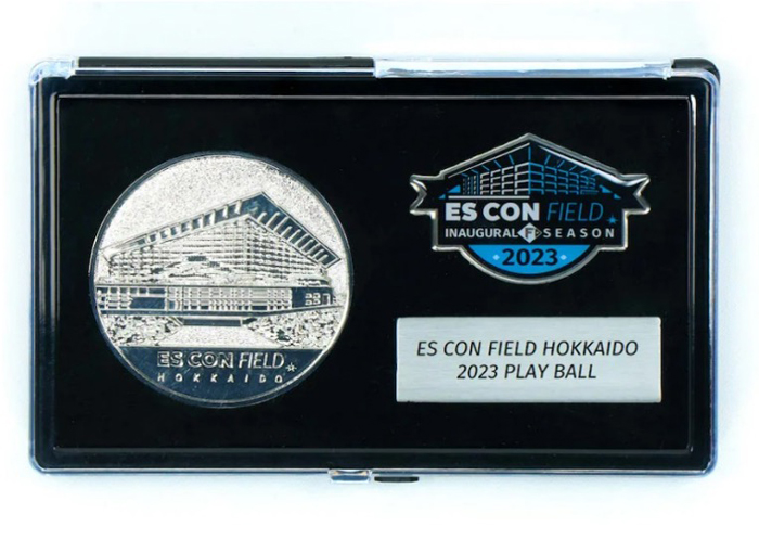 ES CON FIELD INAUGURAL SEASON 記念メダル&ピンズセット