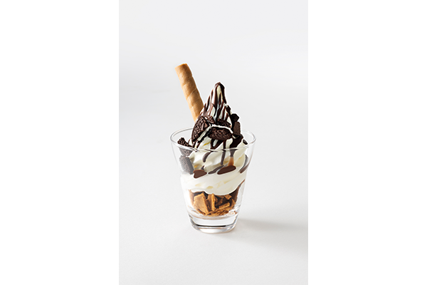 牧場ミルクのチョコサンデー